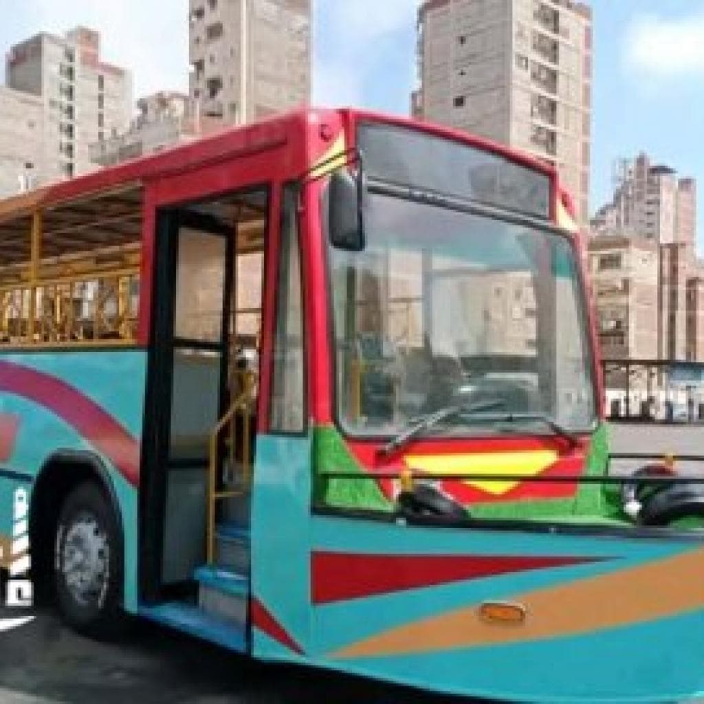 من الخردة إلى السياحة.. إسكندرية تحول أتوبيساً متهالكاً إلى «طفطف سياحي» بـ 35 مقعداً