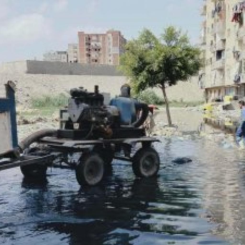 حى العجمى يواصل المتابعة الميدانية لأعمال شركة الصرف الصحى ومياه الشرب لتحسين مستوى المرافق العامة