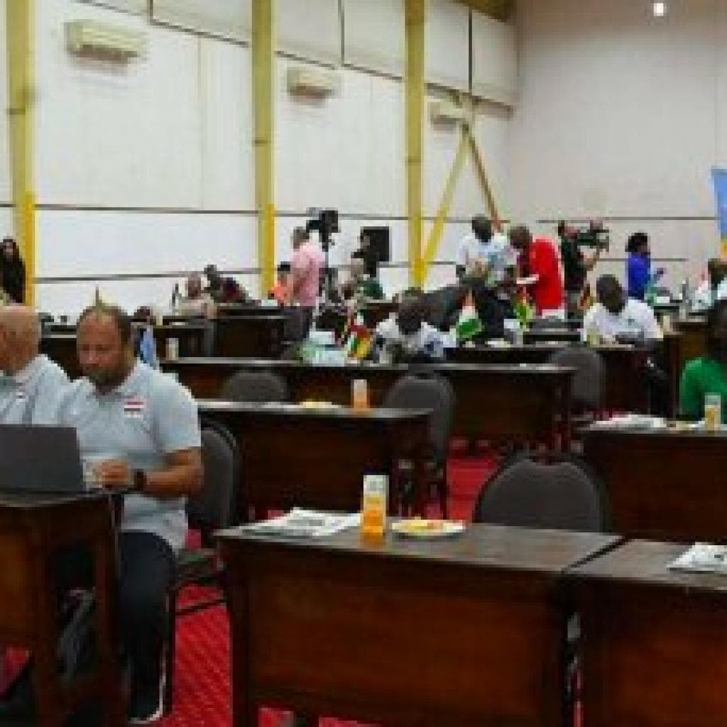 انطلاق قرعة بطولة إفريقيا للكرة الطائرة الشاطئية بالإسكندرية بمشاركة 46 فريقاً