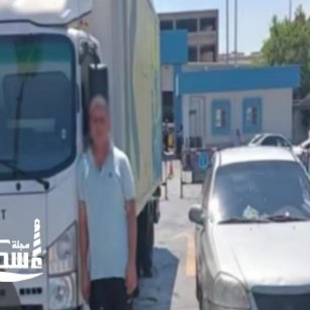 الداخلية تكشف ملابسات فيديو إعاقة الحركة المرورية بالإسكندرية وتضبط السيارتين وقائديهما