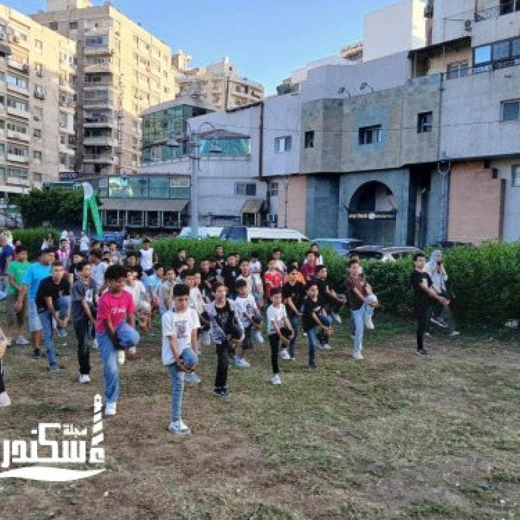 «إسكندرية بتفرح» تواصل صناعة البهجة.. قافلة حي شرق ومهرجان الراكت يعيدان الروح لشواطئ عروس البحر
