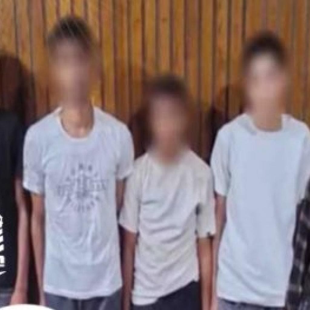 بسبب الجلوس أمام المنازل.. الأمن يضبط طرفي مشاجرة وسحل وسب بالإسكندرية