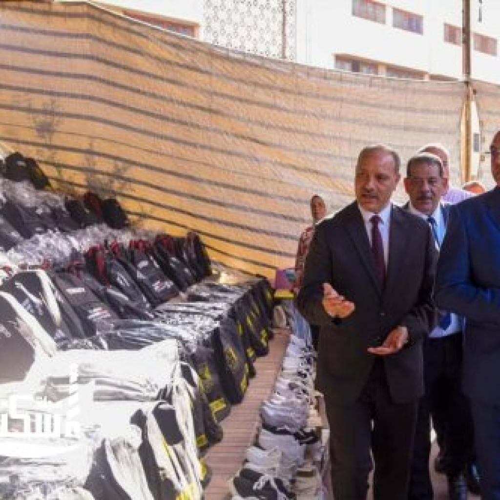 محافظ الإسكندرية يسلّم مستلزمات مدرسية لـ9500 أسرة من الأولى بالرعاية